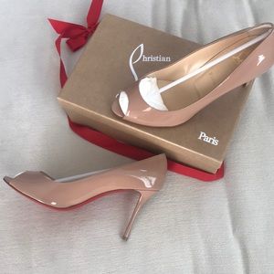 Nude Christian Louboutin